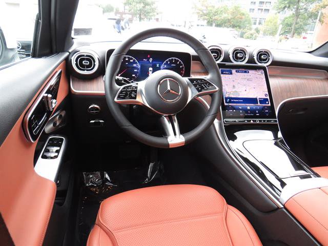 Used 2026 Mercedes-Benz GLC 300 4MATIC image 10