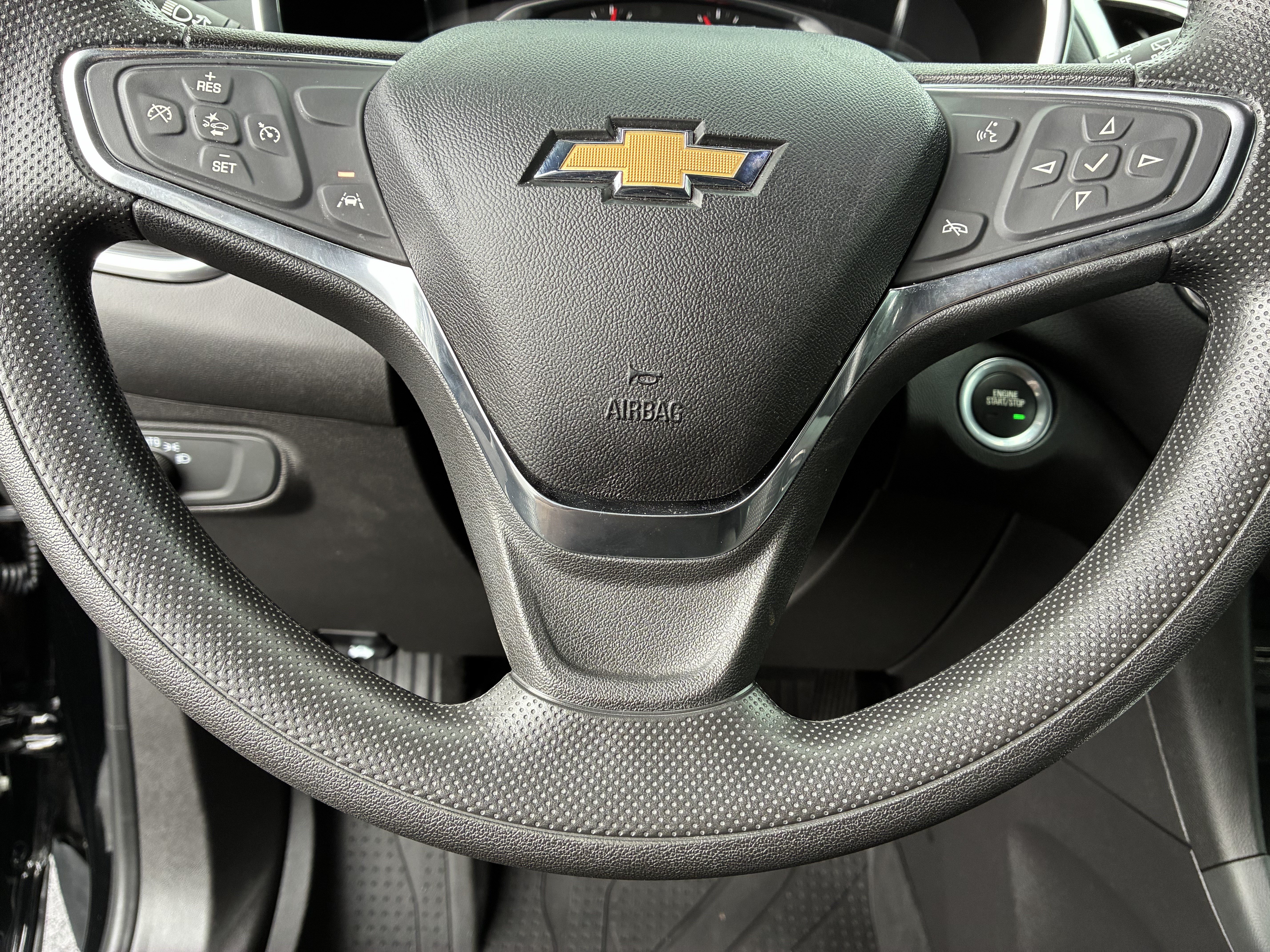 Used 2022 Chevrolet Equinox LT w/ LPO, Floor Liner Package FWD image 28