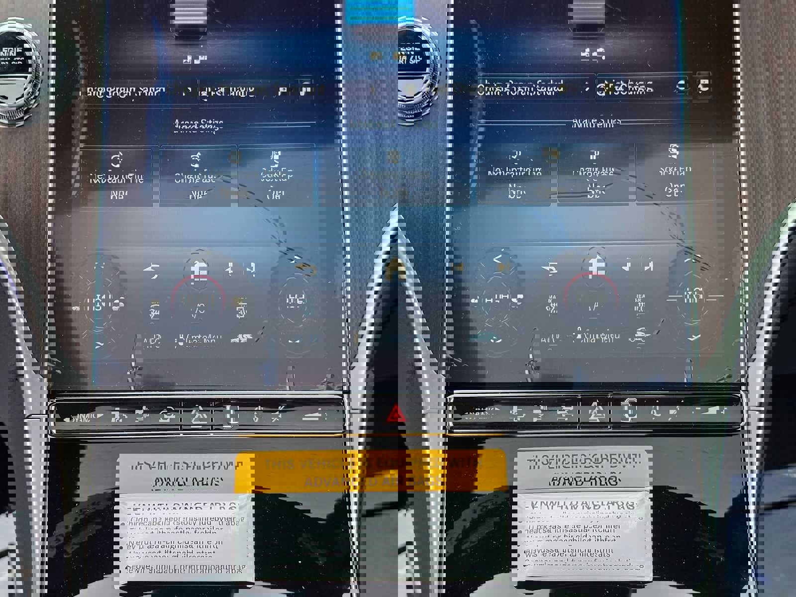 Used 2025 Mercedes-Benz GLC 350e 4MATIC image 31