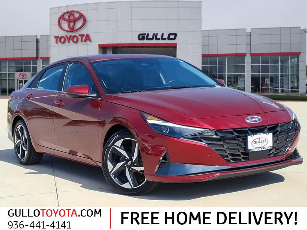 Used 2023 Hyundai Elantra Limited w/ Preferred Accessory Package