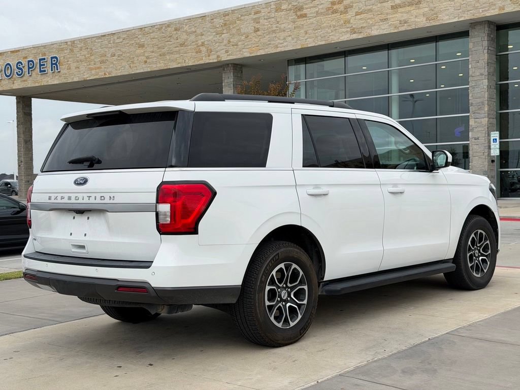 Used 2022 Ford Expedition XLT AWD/4WD image 19