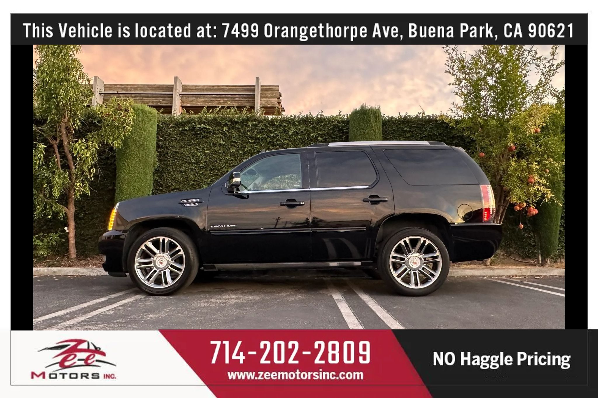 Used 2013 Cadillac Escalade Premium AWD/4WD image 11