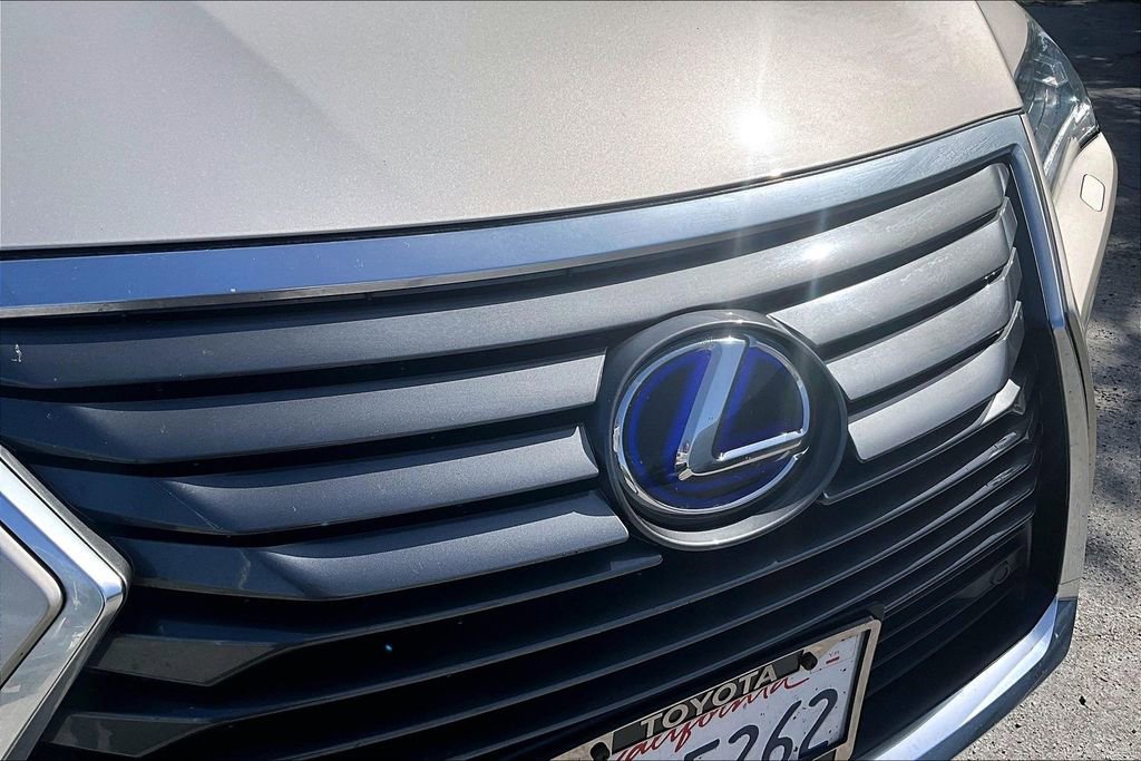 Used 2016 Lexus RX 450h AWD w/ Cold Weather Package image 33