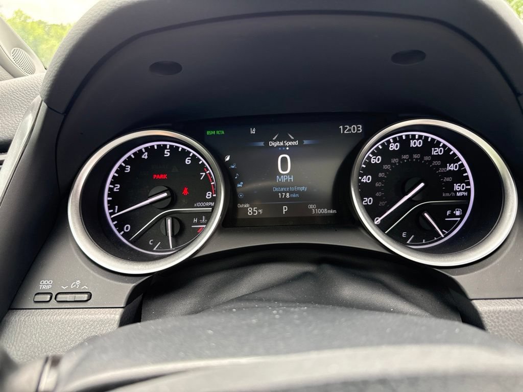 Used 2023 Toyota Camry XLE w/ Navigation Package FWD image 13
