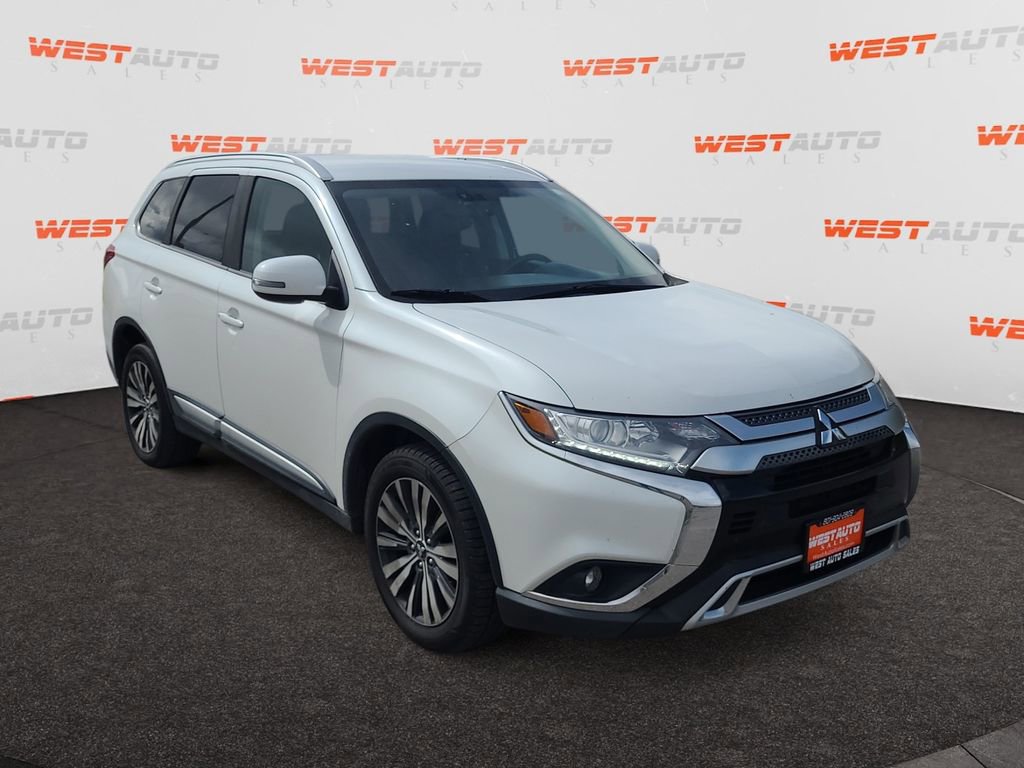 Used 2019 Mitsubishi Outlander SEL AWD/4WD image 7