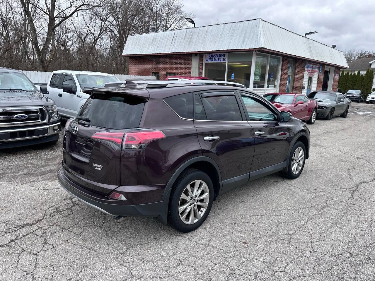 Used 2018 Toyota RAV4 Limited image 6
