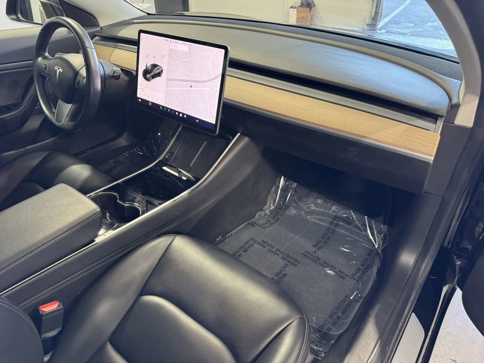 Used 2018 Tesla Model 3 Mid Range RWD image 5