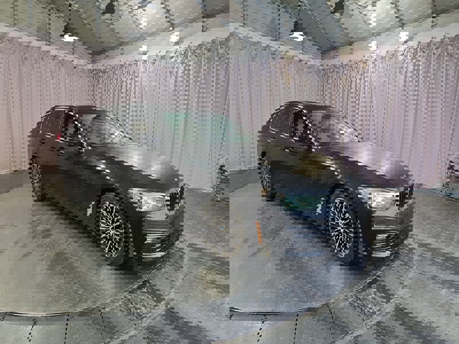 Used 2018 BMW 530i image 9