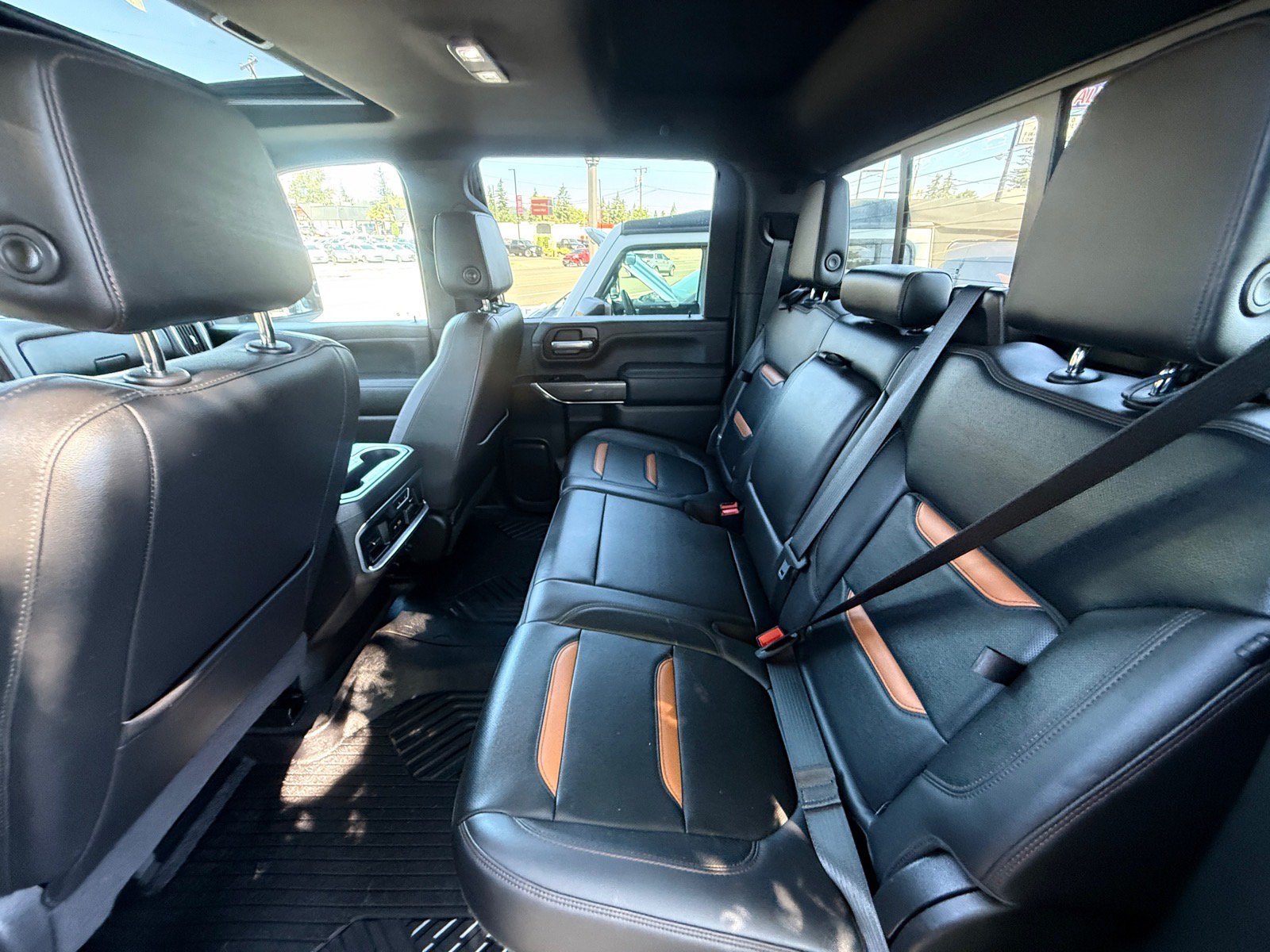 Used 2020 GMC Sierra 3500 AT4 w/ AT4 Premium Package AWD/4WD image 17