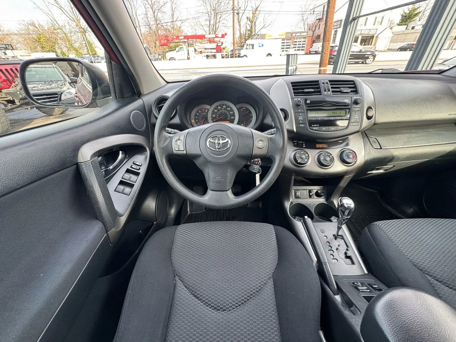 Used 2009 Toyota RAV4 Sport AWD/4WD image 31