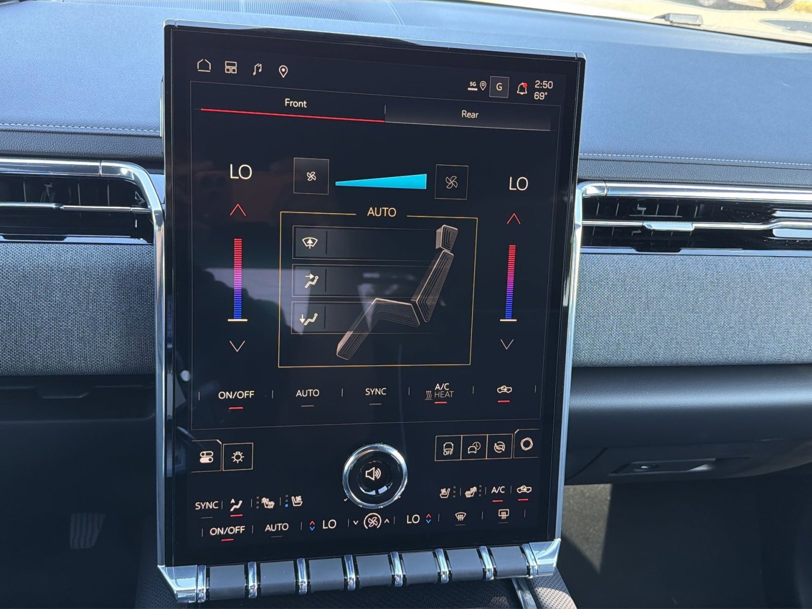 New 2026 GMC Sierra EV Elevation w/ Premium Package image 21