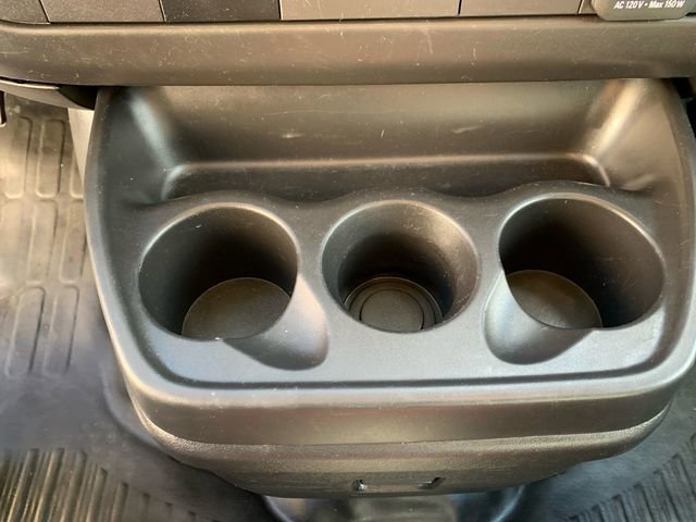 Certified 2024 Chevrolet Express 2500 Work Van w/ Driver Convenience Package image 25