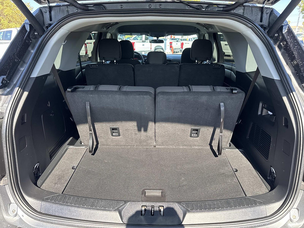 Certified 2023 Ford Explorer XLT RWD image 35