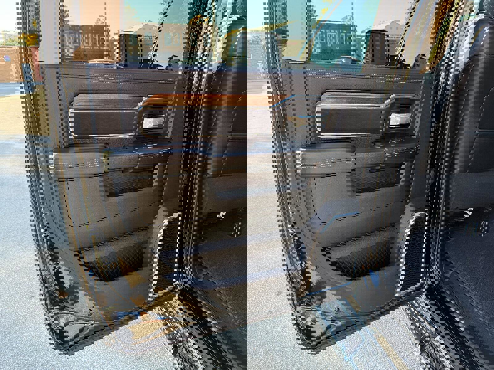 Used 2022 RAM 2500 Laramie image 10