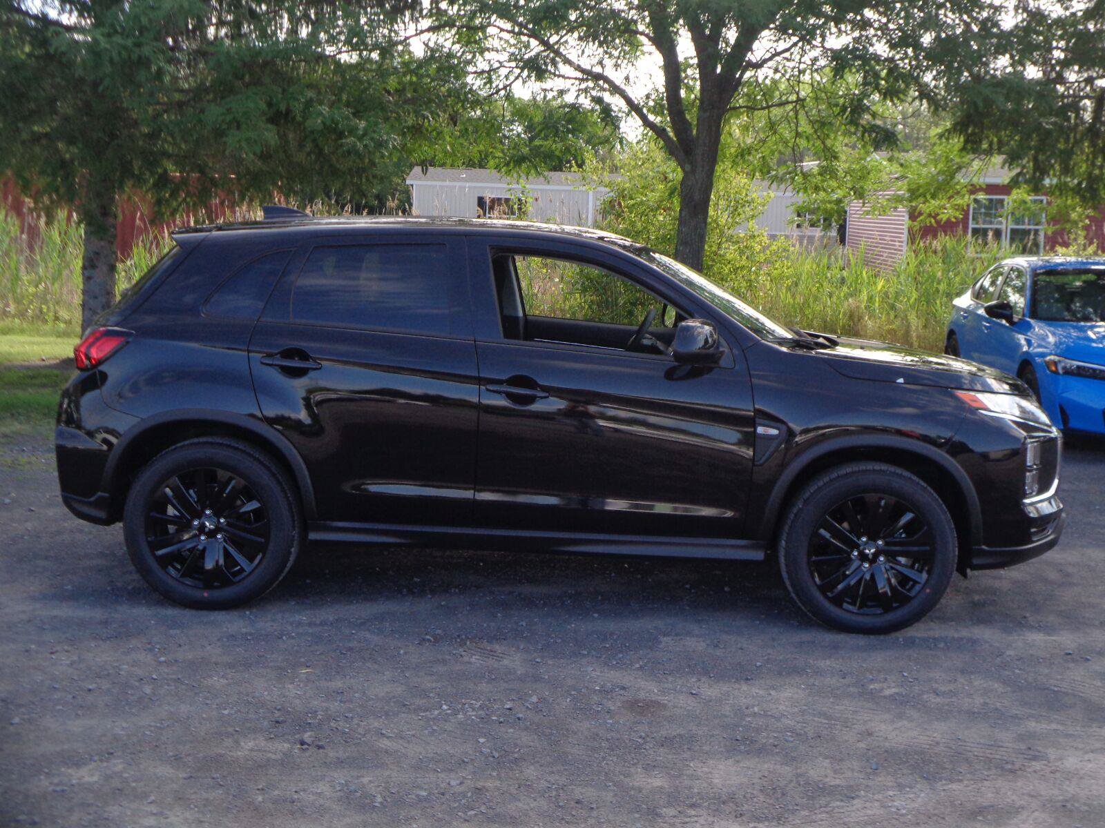 New 2026 Mitsubishi Outlander Sport LE AWD/4WD image 4