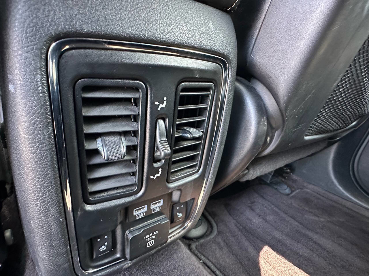 Used 2016 Jeep Grand Cherokee Limited image 20