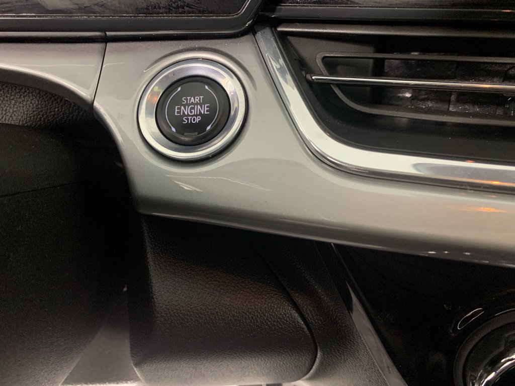 Used 2024 Chevrolet Trax LT w/ Sunroof Package image 18