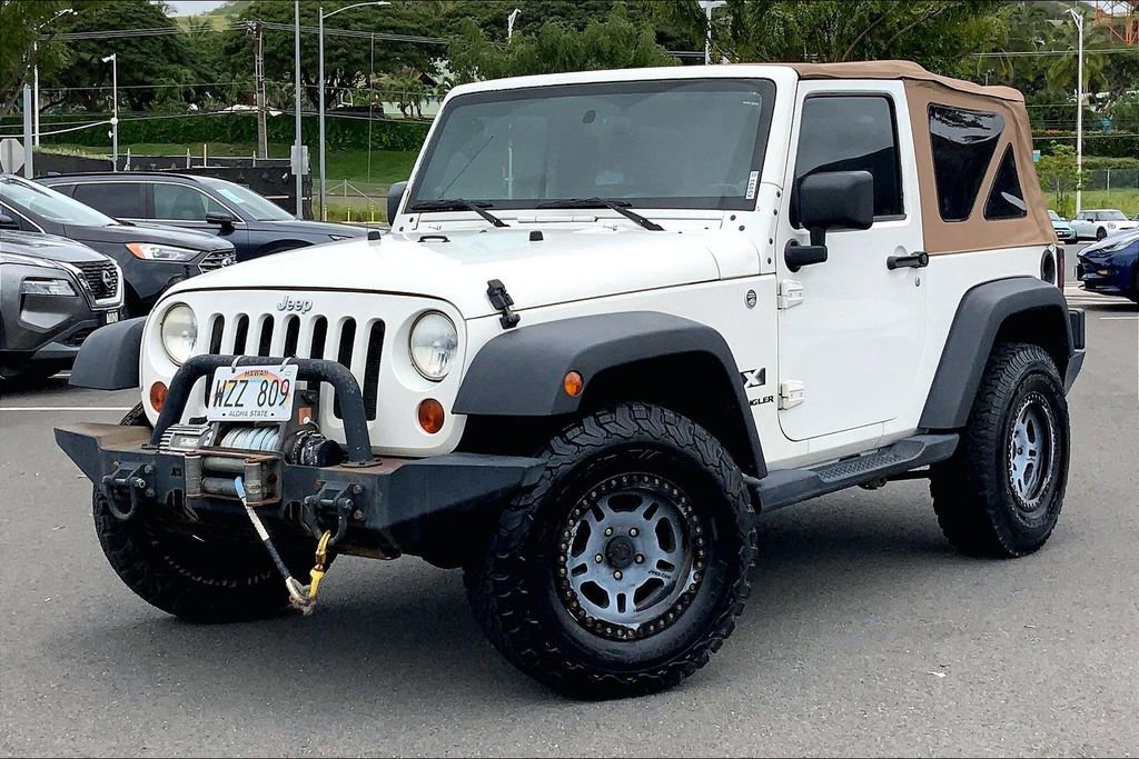 Used 2009 Jeep Wrangler X AWD/4WD image 2