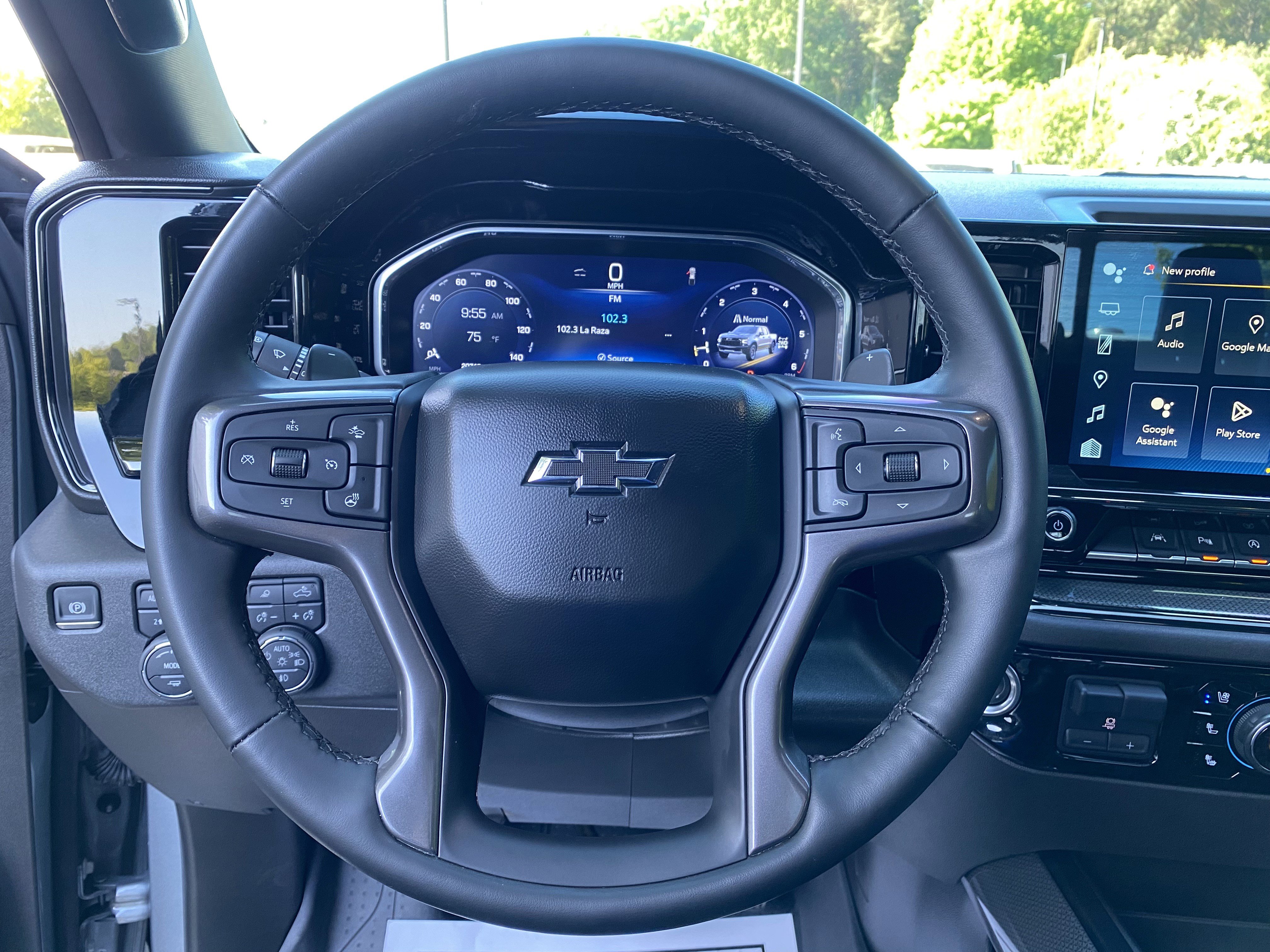 Used 2024 Chevrolet Silverado 1500 ZR2 w/ Technology Package AWD/4WD image 7