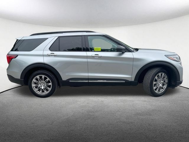 Certified 2025 Ford Explorer Active w/ Active Comfort Package AWD/4WD image 18