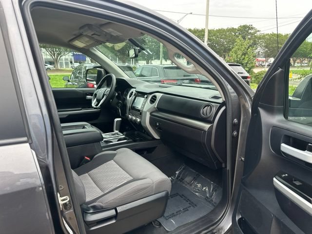 Used 2016 Toyota Tundra SR5 w/ TRD Off Road Package AWD/4WD image 11