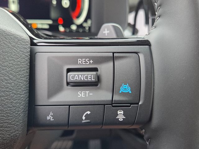 New 2026 Nissan Pathfinder SL image 25