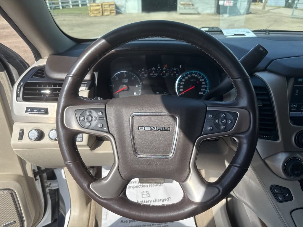 Used 2020 GMC Yukon Denali AWD/4WD image 15