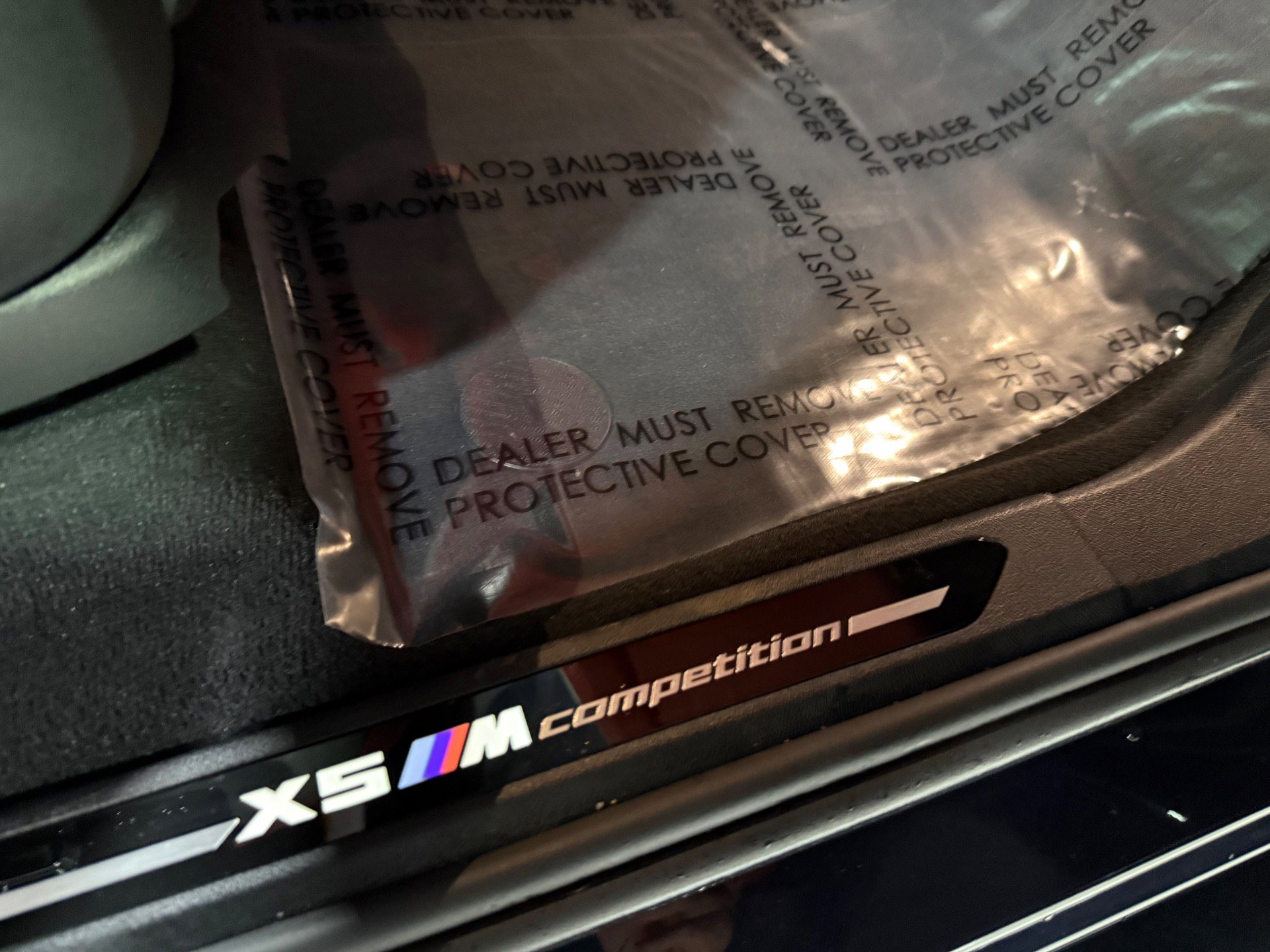 Used 2025 BMW X5 M Competition w/ Executive Package image 57