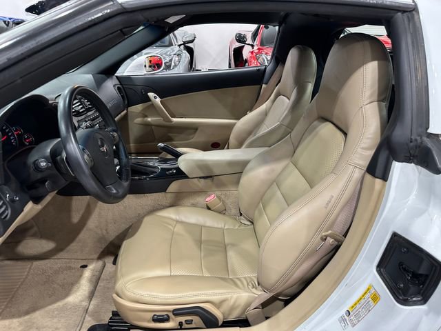 Used 2010 Chevrolet Corvette Coupe w/ Preferred Equipment Group image 12