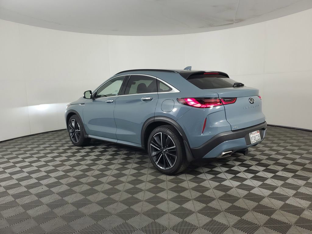 Used 2025 INFINITI QX55 Luxe w/ Cargo Package image 6