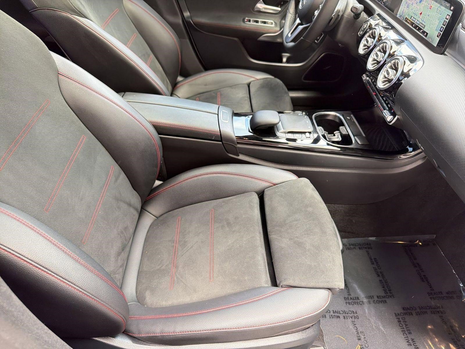 Used 2021 Mercedes-Benz CLA 250 image 31