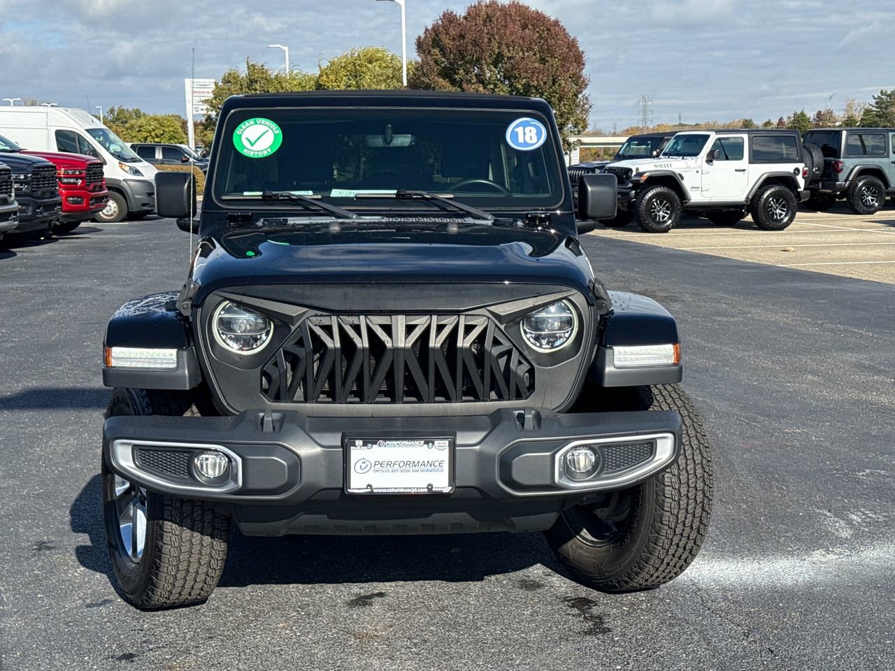 Used 2018 Jeep Wrangler Unlimited Sahara image 8