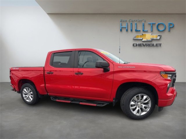 Used 2023 Chevrolet Silverado 1500 Custom image 3