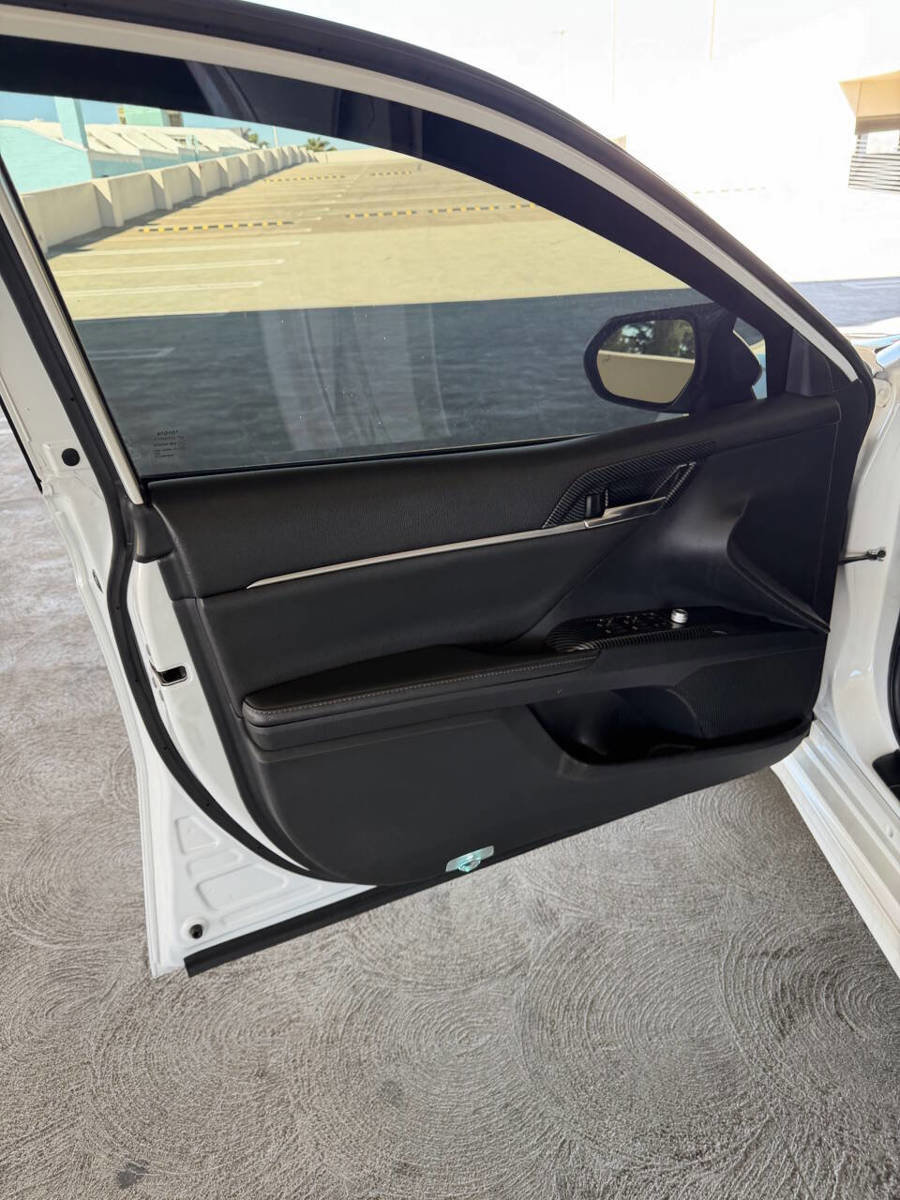 Used 2019 Toyota Camry XSE w/ Carpet Mat Package FWD image 17