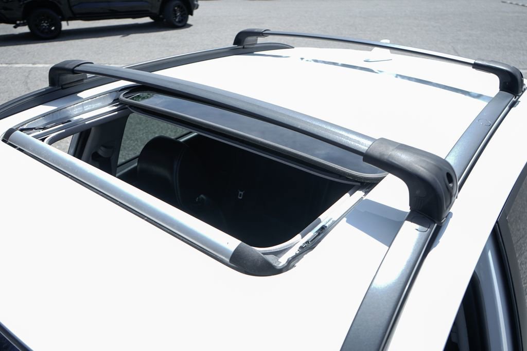 Used 2021 Hyundai Kona Limited FWD image 27