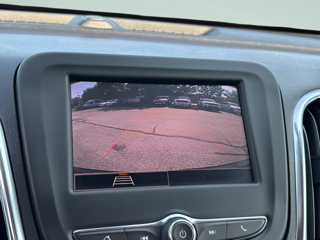 Used 2024 Chevrolet Equinox LS w/ LS Convenience Package AWD/4WD image 8