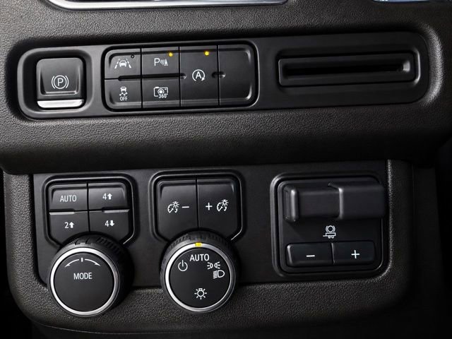 Used 2023 Chevrolet Tahoe RST w/ Luxury Package AWD/4WD image 43