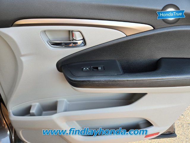 Certified 2017 Honda Pilot EX-L image 23
