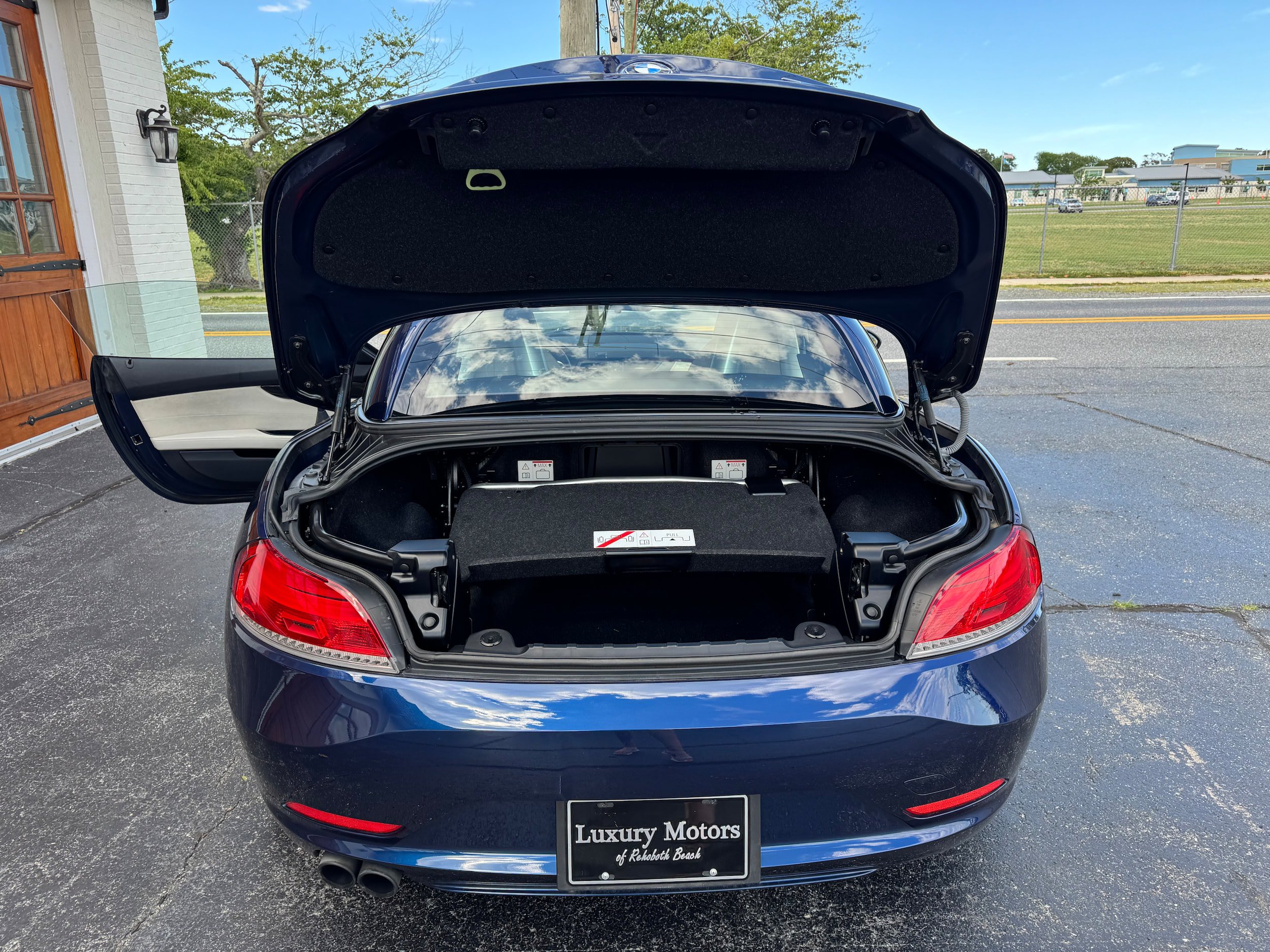 Used 2009 BMW Z4 sDrive30i RWD image 30