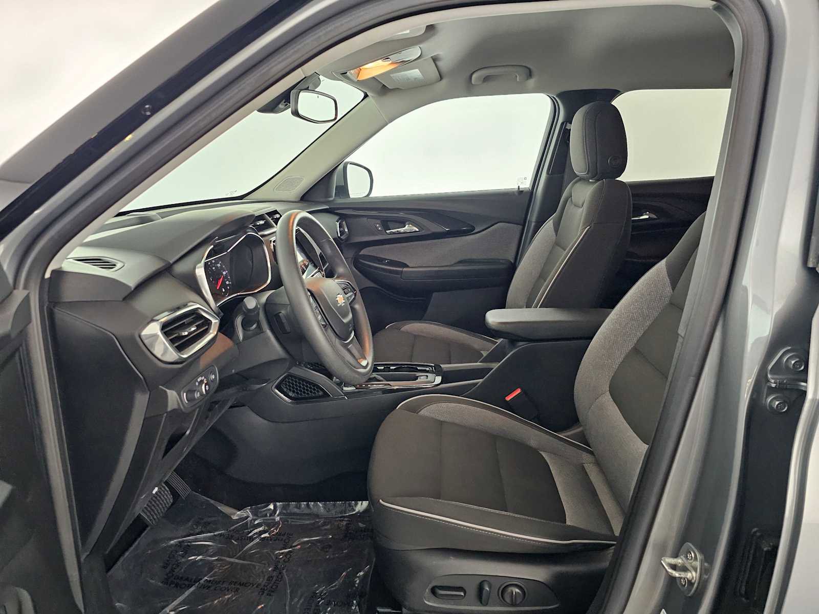 Used 2023 Chevrolet TrailBlazer LT w/ Convenience Package image 20