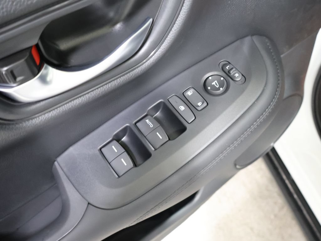 New 2027 Honda HR-V LX image 13