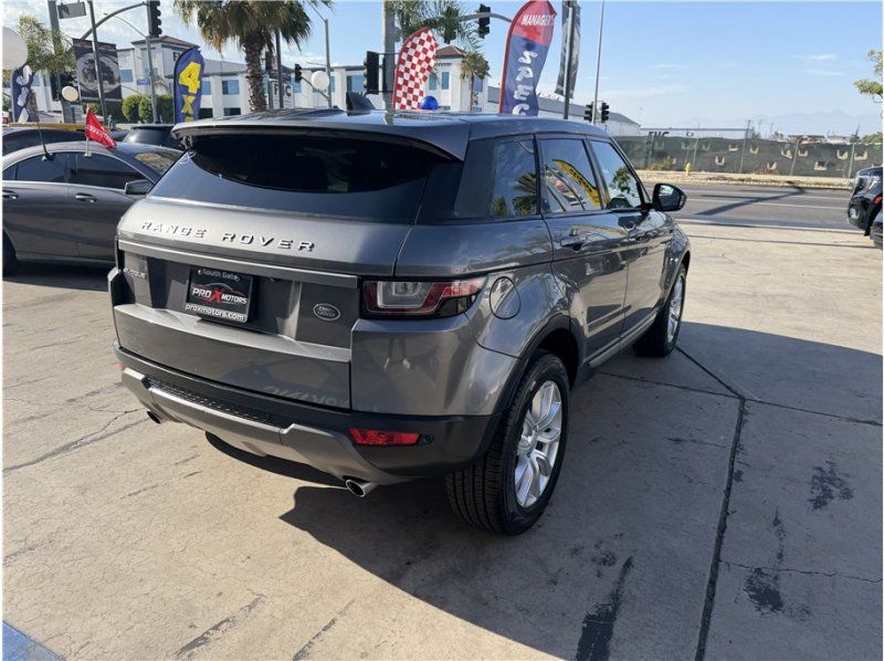Used 2018 Land Rover Range Rover Evoque AWD/4WD image 6