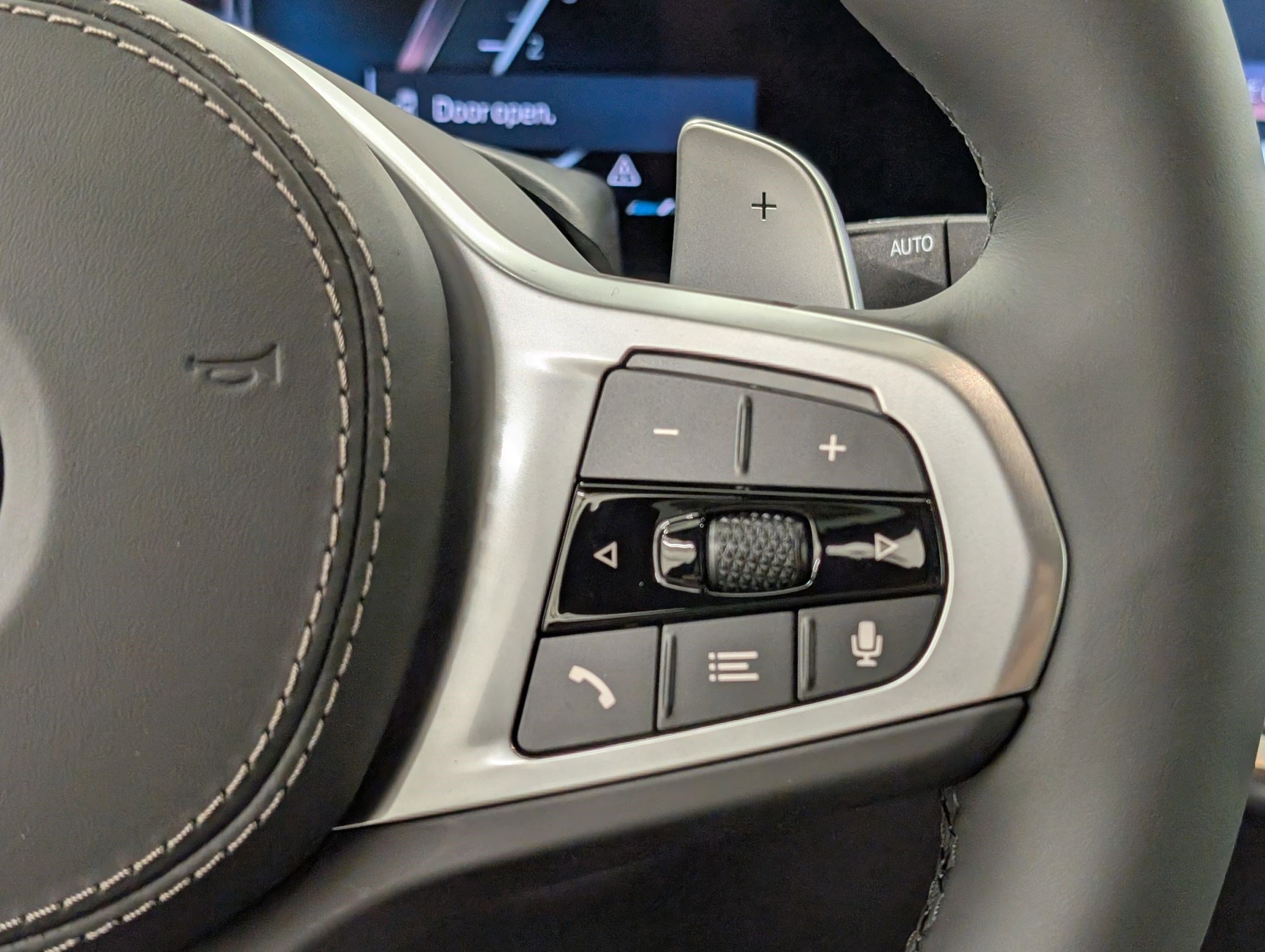 New 2026 BMW X7 xDrive40i w/ M Sport Package image 24