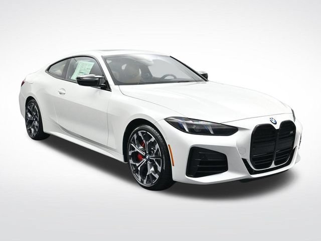 New 2026 BMW 440i xDrive Coupe w/ Premium Package AWD/4WD image 2