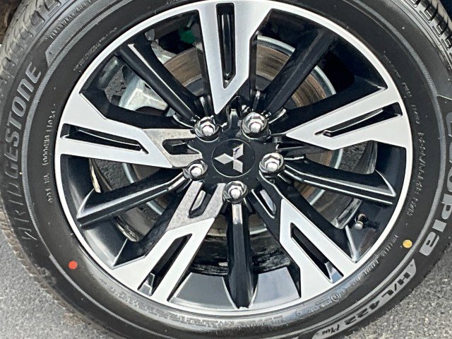 Used 2025 Mitsubishi Eclipse Cross SE image 9