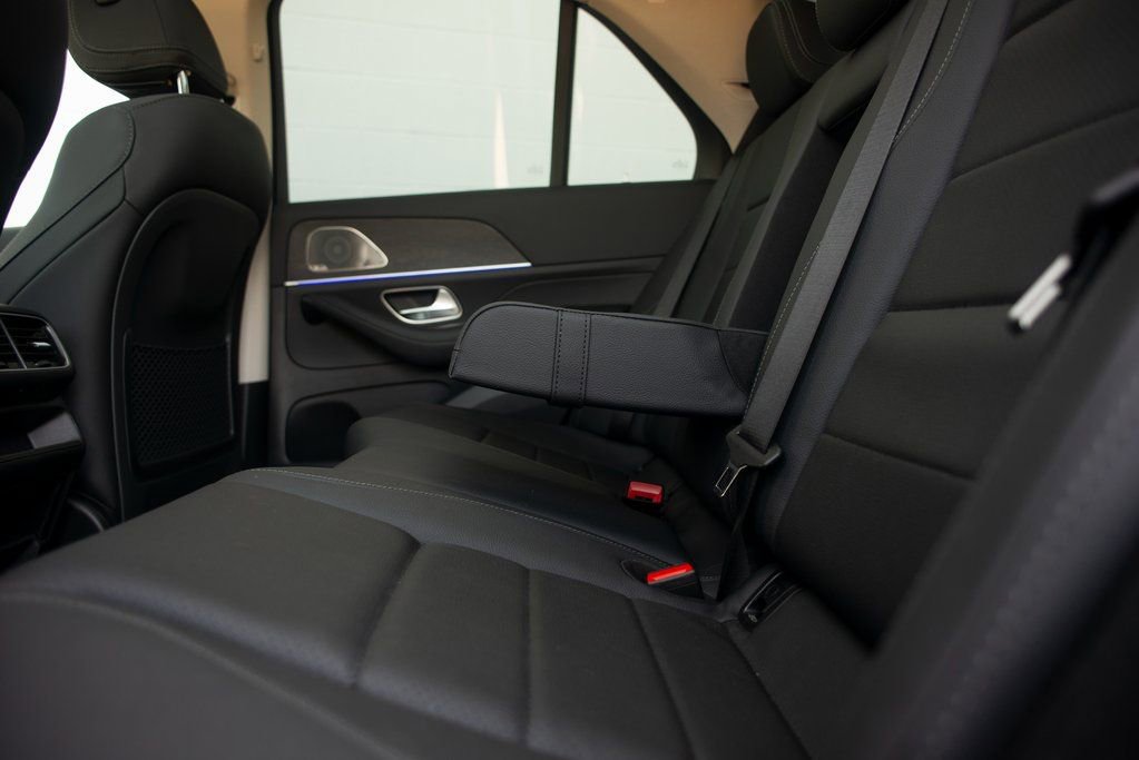 Used 2025 Mercedes-Benz GLE 350 4MATIC image 26