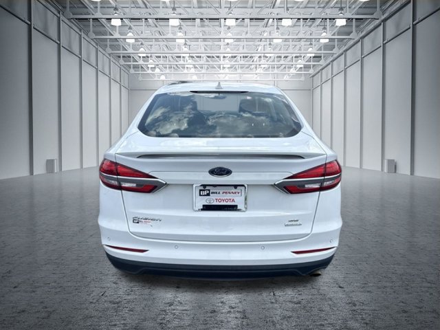 Used 2020 Ford Fusion SE w/ Equipment Group 151A FWD image 4