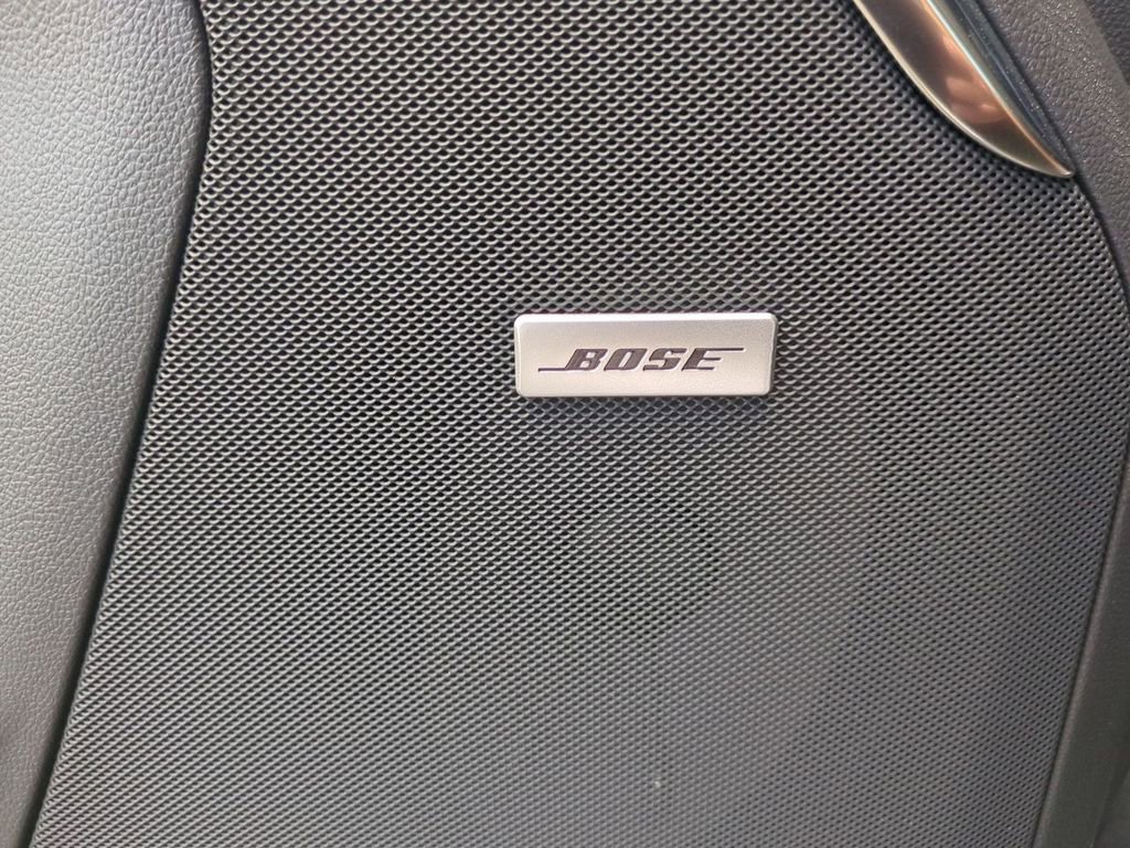 Used 2021 GMC Yukon Denali w/ Denali Premium Package image 35