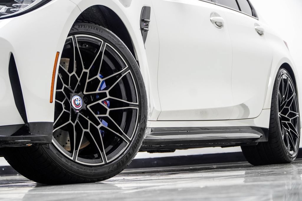 Used 2023 BMW M3 Competition w/ Executive Package AWD/4WD image 3