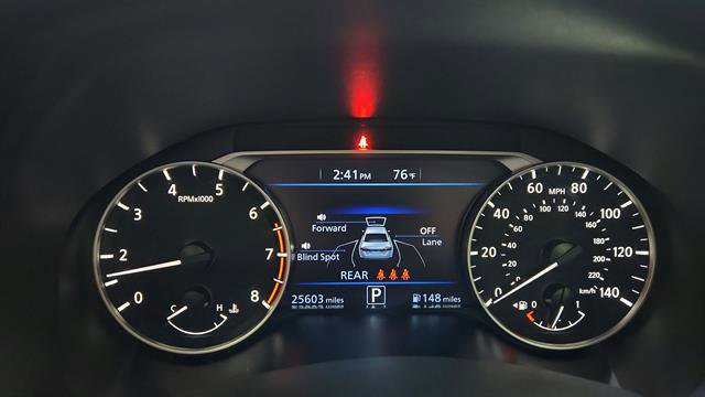 Certified 2025 Nissan Altima 2.5 SR w/ SR Premium Package FWD image 17